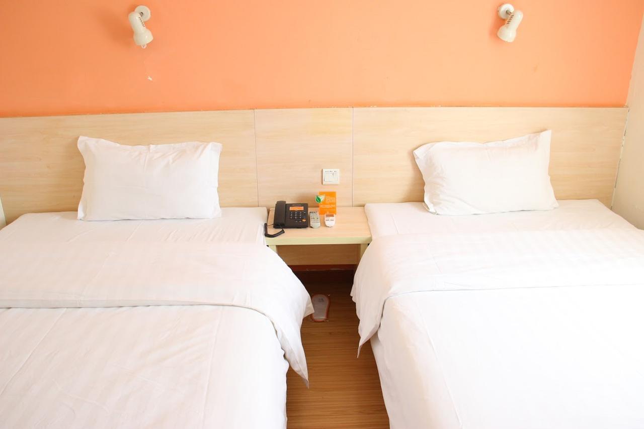 7Days Inn West Liaoyang Road Carrefour Qingdao Exterior foto